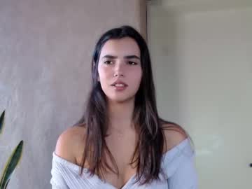 Naked cam girl nika_la image #2838665