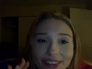 Naked cam girl princesshannnnn image #352196