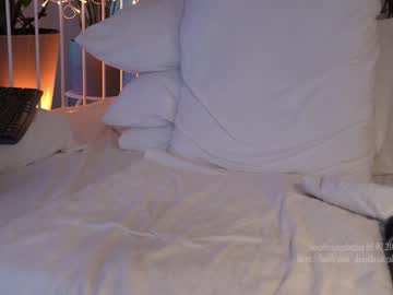 Naked cam girl _deepthroatgalactica image #2144965