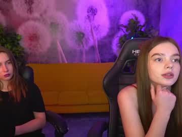 Naked cam couple kira0541 image #2642091