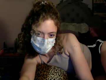 Naked cam girl sweetmarie223 image #3991536