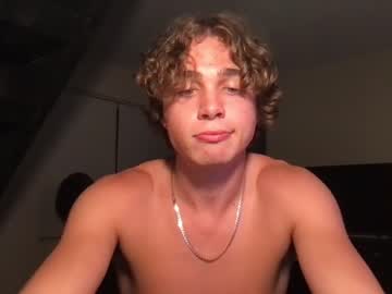 Naked cam couple prettiboiflacko image #2192134
