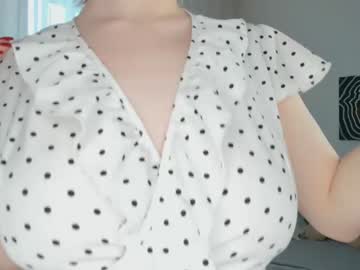 Naked cam girl sarah_cutie_uwu image #3923361