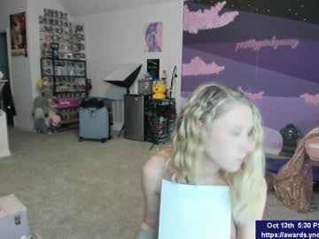 Naked cam girl pr3ttyp1nkpussy image #2822532