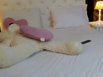 Naked cam girl alliana_joy image #3533370