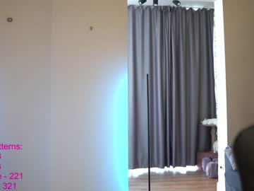 Naked cam girl lindamei image #3818193