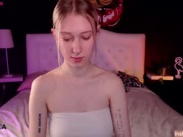 Naked cam girl julia_tina image #1898900