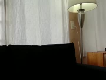Naked cam girl ericarae91 image #2427031