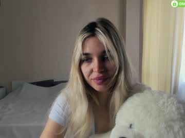 Naked cam girl colddolly image #1990285