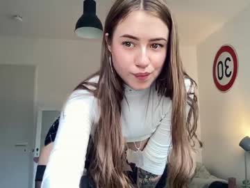 Naked cam girl strawberryjamx image #304624