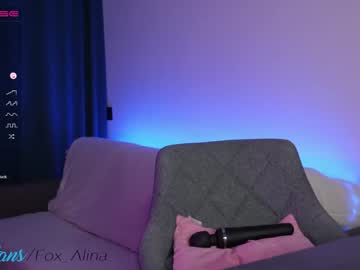 Naked cam girl fox_alina image #2376956