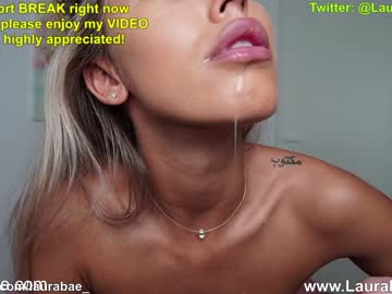 Naked cam girl laurabae_ image #719575