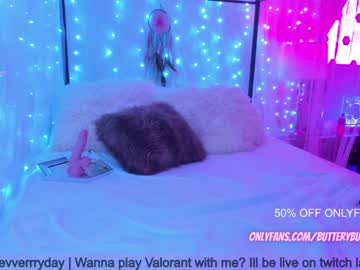 Naked cam girl butterybubblebutt image #1968851
