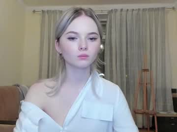 Naked cam girl penelopa_77 image #84004