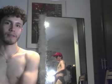 Naked cam man suarez000 image #3987952