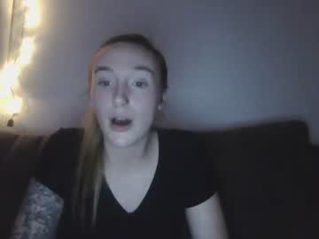 Naked cam girl kristycreme image #1637866