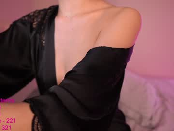 Naked cam girl lindamei image #1775094