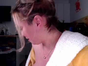 Naked cam girl kiradivine image #1577655