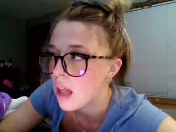 Naked cam girl carlydrake image #1824665