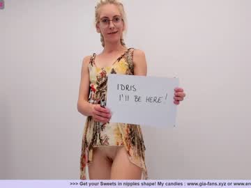 Naked cam girl girl_i_am image #2552473