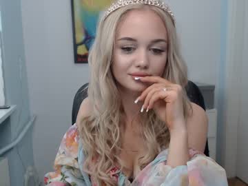 Naked cam girl leila_il image #2186074
