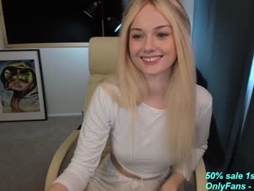 Naked cam girl your_kat image #1158828