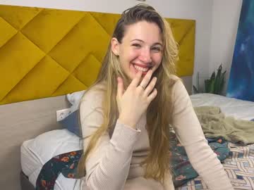 lornahames naked cam