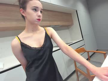 Naked cam girl ehotlovea image #3615054