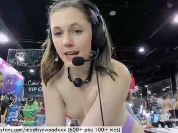 Naked cam girl madisynwood image #1665690