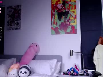 Naked cam girl madnessalise image #3596426