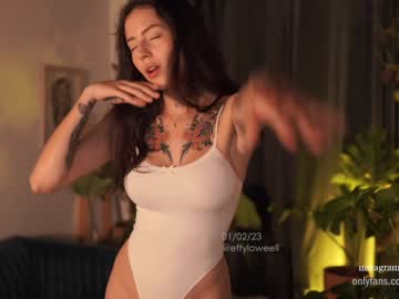 Naked cam girl effyloweell image #3631807