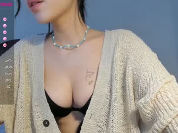 Naked cam girl hee_jin image #3138397