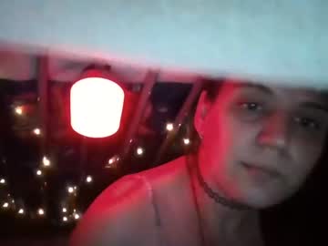 bashfulbabebree33 naked cam