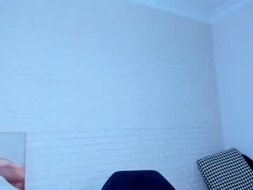 Naked cam girl 8a8y_nura image #1631703