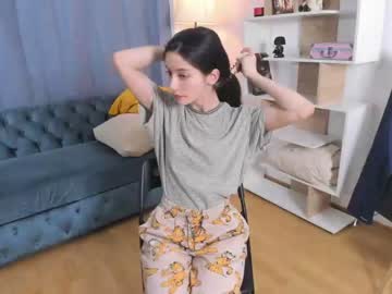 elisabethhill naked cam