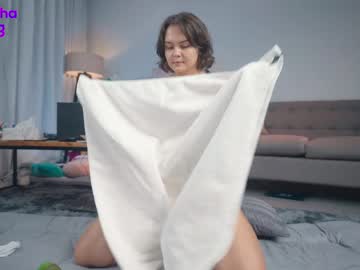 Naked cam girl mashayang image #2366121