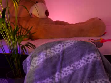 Naked cam girl juicyandthepussyblvd image #1042889