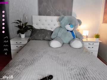 Naked cam girl emmika_ image #576400