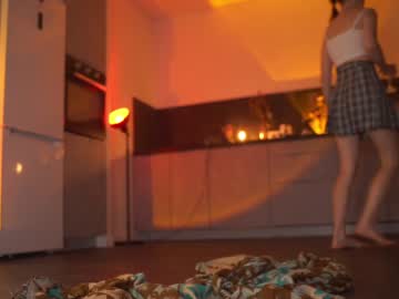 Naked cam girl xxx_downtown_xxx image #2778165