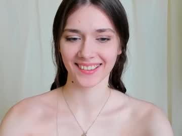 Naked cam girl willa_williams image #3262199