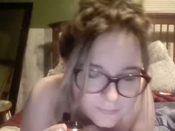 Naked cam girl bendmeovr5056 image #3182336