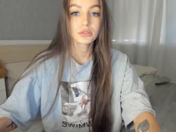 Naked cam girl xxx_leila image #2022042