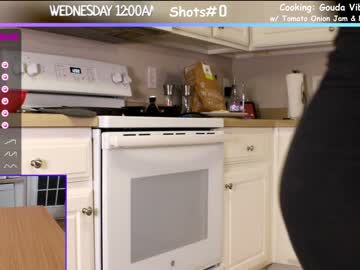 Naked cam girl milavalentinax image #2392615