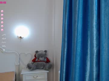 Naked cam girl slyme_ image #2459212