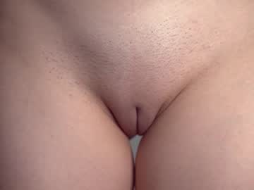 Naked cam girl _maybelin_ image #741374