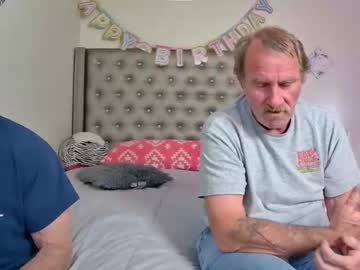 Naked cam couple alice_and_daddy image #1376924