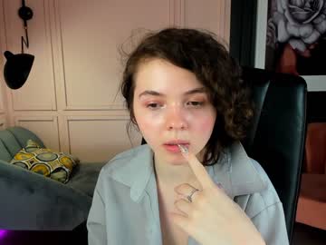 Naked cam girl doris_green image #1421153