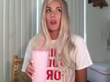 Naked cam girl catberg image #1899925