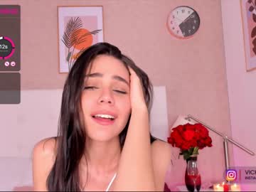 Naked cam girl victoria_casas image #1123987
