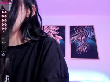 Naked cam girl aisneon image #1919314